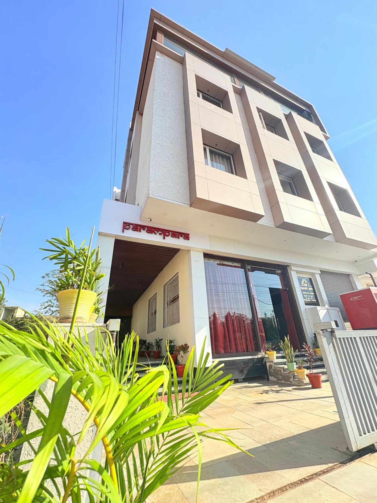 Parampara Hotels And Resorts Udaipur Ngoại thất bức ảnh